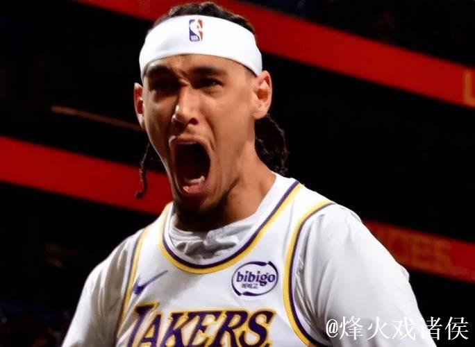 湖人替补终于支棱了！海斯蜕变，范德彪展价值，拉拉维亚争气了！